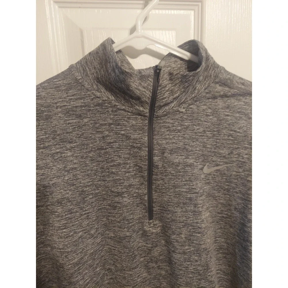 Nike Running Dri-Fit Grey Quarter Zip Pullover XL  Walking Crossfit Athletic - Picture 3 of 11